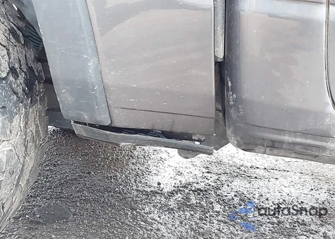 2019 Ram 1500 Rebel 4X4 5'7 Box z USA, uszkodzony, nr VIN 1C6SRFLT9KN648795